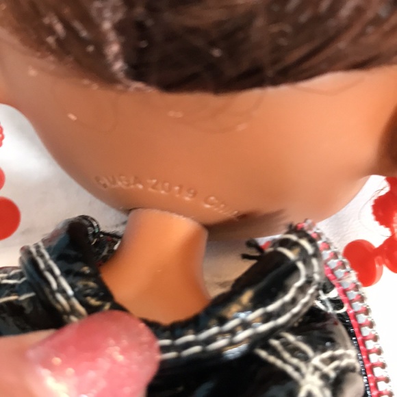 OMG Surprise doll - Picture 5 of 5